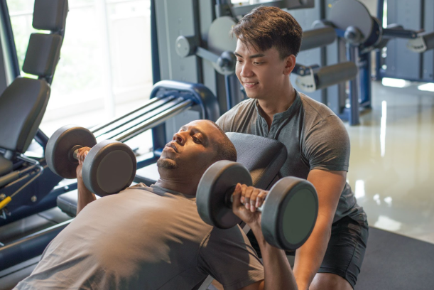 Muscle Gain Without Injury: The Role of a Personal Gym Trainer in Singapore Muscle Gain Without Injury: The Role of a Personal Gym Trainer in Singapore