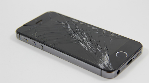 Kan Du Spare Penge Med Professionel iPhone Reparation?
